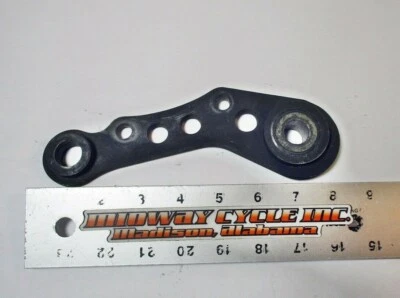 SOPORTE PINZA FRENO TRASERO KAWASAKI ZX750 43044-1037 ZX 750 GPZ 1983 83 84 85 lm Foto 1 de 4