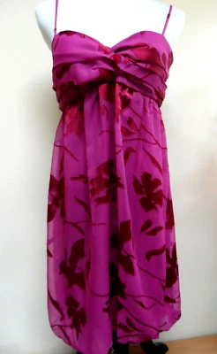 Vestido Jodi Kristopher Berry Rosa Floral Regreso a Casa Baile de graduación Club Fiesta Talla 5/6 Nuevo con Etiquetas Foto 1 de 4