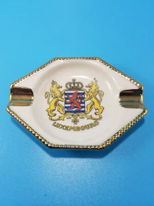 "Cenicero de viaje de porcelana de colección recuerdo de viaje luxemburgués borde dorado de 3""x4" - Imagen 1 de 7