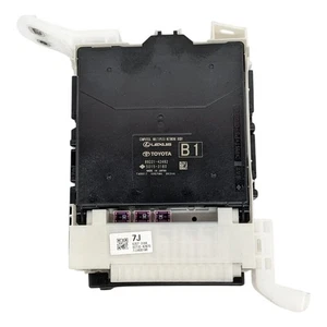 TOYOTA BZ4X FUSE BOX CONTROL UNIT 2021-2025 6357-3144 89221-42482 - Picture 1 of 14