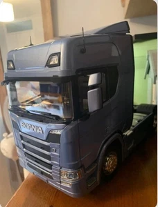 1:18 Premium Classixxs - 2019 Scania R-Series R500 - Metallic Light Blue - Picture 1 of 4