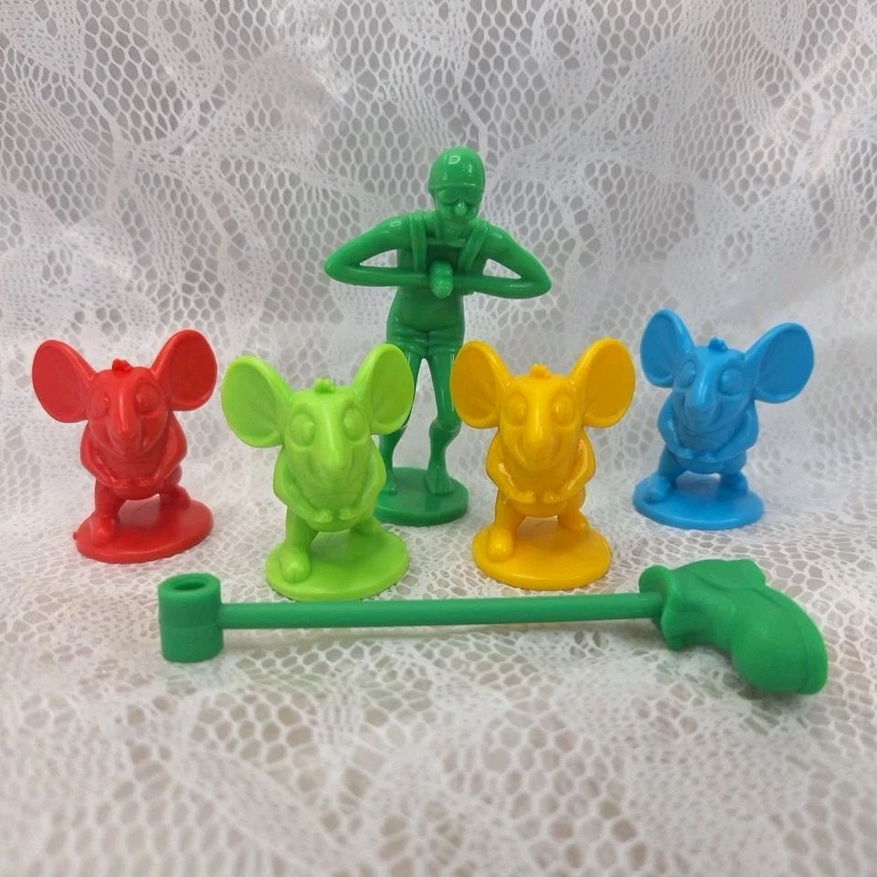 Mouse Trap Board Game 2016 Replacement Pieces Parts 4 Mice Tokens and Diver Foot - Image 1 of 1