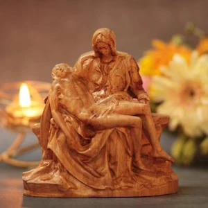 La Pieta by Michelangelo Wooden Statue Madonna Jesus Statue Sculpture - Picture 1 of 8