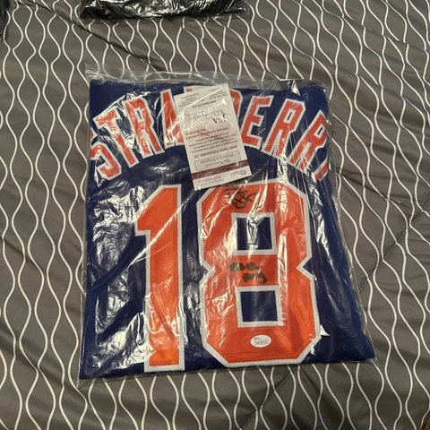 Darryl Strawberry #18 New York Mets Royal Autographed Jersey JSA COA Cover