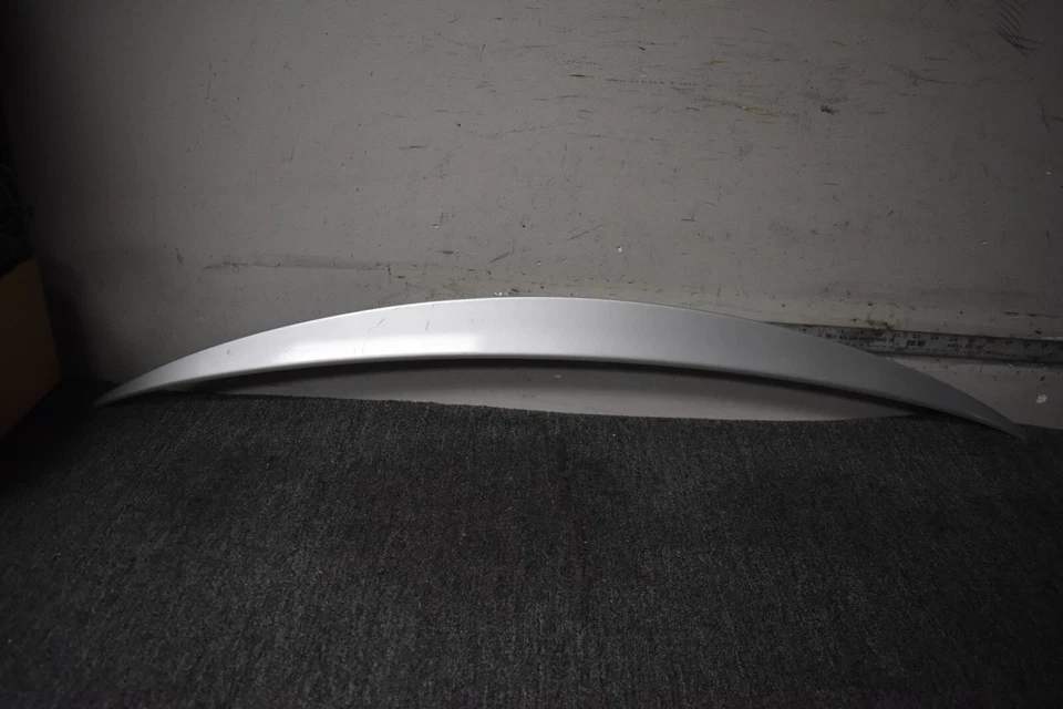 Alerón trasero Mercedes Benz E400 2016-2018 4Matic OEM de fábrica Foto 1 de 4