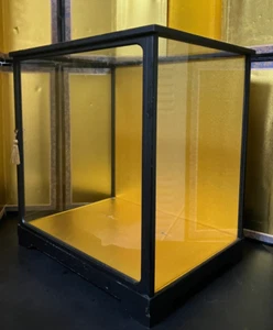 Vintage Japanese Display Glass Case Wood Frame Doll Geisha H:17.8 W:16.4in - Picture 1 of 19