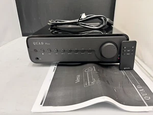 Amplificador integrado de transmisión inalámbrica QUAD VENA piano negro + control remoto y manual - Imagen 1 de 4