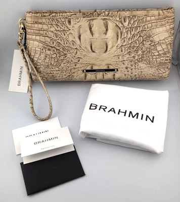 Bolso sin asas/muñequera Brahmin Kayla Sand Gold Melbourne cuero genuino nuevo con etiquetas difícil de encontrar Foto 1 de 4