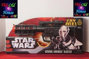 Star Wars Rots General Grievous Blaster Ganzkörper Bild auf Box 2005 Neu in Verpackung - Bild 1 von 2