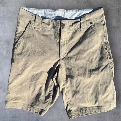 Bermuda cargo Mountain Hard Wear masculina cáqui bronzeada tamanho 32 - Imagem 1 de 4