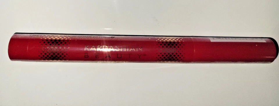 BRILLO LABIAL KARDASHIAN ACABADO ESPEJO ALTO BRILLO LARGA DURACIÓN -FLASH/ECLAIR 394 Foto 1 de 1