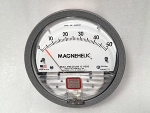 Dwyer 102004-00 Magnehelic Pressure Gauge 0-50MM Water MAX PRESSURE 15 PSIG - Picture 1 of 8