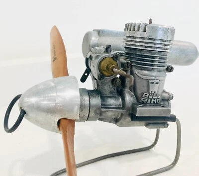 SUPER TIGRE 40 BULL RING Nitro Engine w/ Muffler - Image 1 of 4