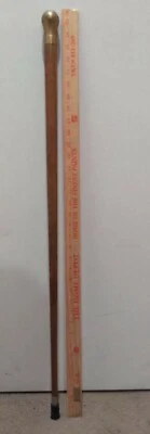 Antiguo bastón vintage WS pesado LATÓN MACIZO mango superior caña roble 35 3/4+" Foto 1 de 4