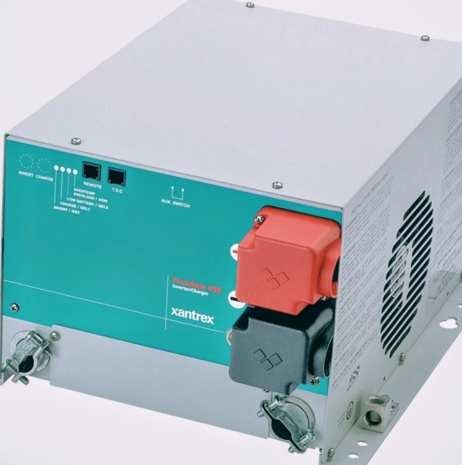 Xantrex Freedom 458 120V 12DC Foto 1 de 3