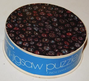 Vintage 1973 Springbok Appeteasers BLUEBERRY Mini 7" Jigsaw Puzzle Complete 65 p - Picture 1 of 4