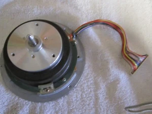 Phase Linear 8000 Series 2 Turntable Motor, Working - Picture 1 of 3