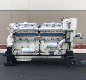 Detroit Diesel 16V-92TA DDEC III, Marine Diesel Engine, 1450HP - Picture 1 of 6