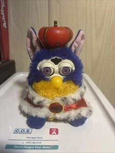 De colección Your Royal Majesty Furby (2000) King probado funciona - Imagen 1 de 6