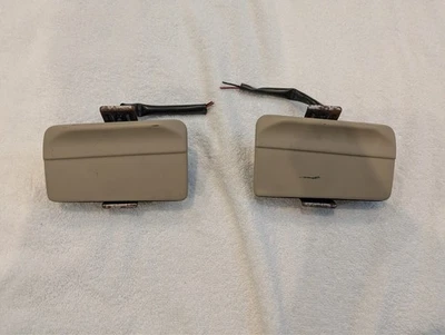 1991 - 1995年讴歌传奇后烟灰缸 — 第 1/3 张图片