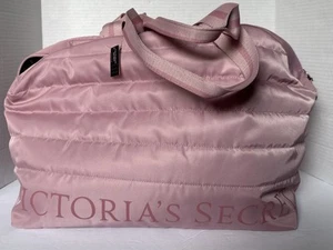 VICTORIA SECRET Quilted Mauve Zipper Travel Beach Gym Duffle Tote Bag $60 NWT - Picture 1 of 6