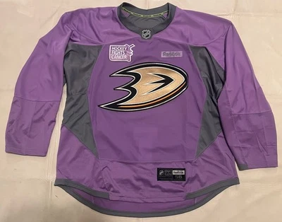 CAMISETA REEBOK DE LOS PATOS DE HOCKEY PELEAS CONTRA EL CÁNCER TALLA 58 CORTE PROFESIONAL MiC NHL NUEVA Foto 1 de 4