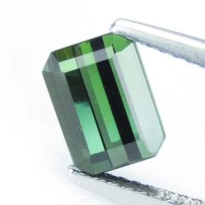 2.00Cts Exhilarating Natural Green Tourmaline 7.8x6x4.8mm Emerald Cut Gemstone - Picture 1 of 4