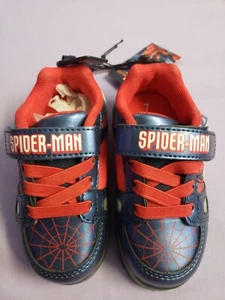 Boys Size 7 Spiderman Avengers Marvel Comics Super Hero Light Up Shoes Sneaker - Picture 1 of 5