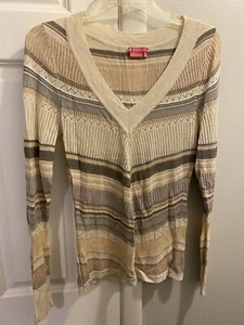 BCBG Girls Cream Beige Striped Pullover Vneck Rayon Sweater, Ladies Size S - Picture 1 of 6