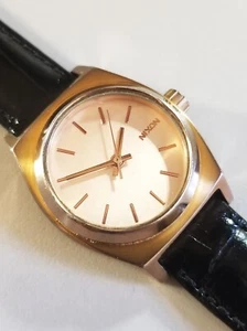 NIXON 'THE SMALL TIME TELLER' GREAT DIAL & G.P. ST. STEEL CASE QUARTZ LADY WATCH - Picture 1 of 8