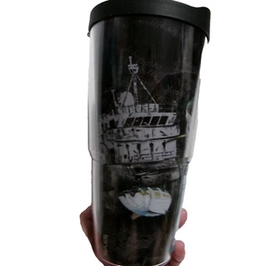 Guy Harvey SQUALO PIRATA 24 oz TERVIS TUMBLER nave fantasma acrilico tazza fredda calda - Foto 1 di 11