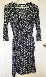 DIANE VON FURSTENBERG 100% Silk Black White Pattern V Neck Wrap Dress UK 8 US 4 - Picture 1 of 8