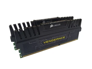 Corsair Vengance CMZ8GX3M2A1866C9 8GB (2x4GB) PC3-15000 DDR3-1866 Desktop RAM - Picture 1 of 1