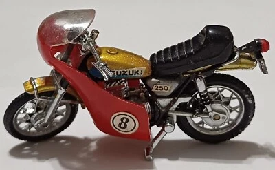Polistil Suzuki 250 scala 1/24 - Immagine 1 di 4