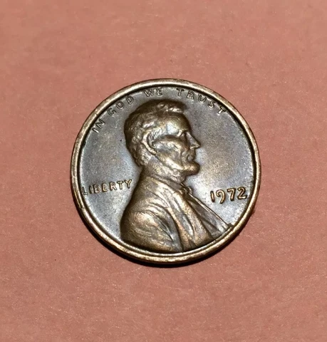 1972 Lincoln Penny - No Mint Mark “L” On Edge Double Struck Rim - RARE US Coin! Cover