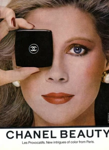 1980 maquillaje facial belleza vintage de 1 página anuncio de revista - Imagen 1 de 1