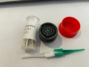 MS27473T12B35S  MIL-SPEC. CONNECTOR   WITH  CONTACTS - Picture 1 of 2