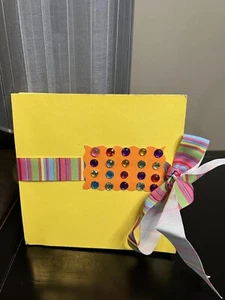 Handgefertigtes, gelbes Strass Brag Buch Sammelalbum Mini Fotoalbum/Geschenkidee - Bild 1 von 4