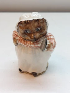 Figura Beswick Beatrix Potter Mrs Tiggy Winkle - Imagen 1 de 8