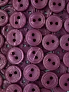 SIZE 20L - 1/2", VARIEGATED BUTTON, BERRY, 1 DOZEN, SHINY FINISH - Picture 1 of 1