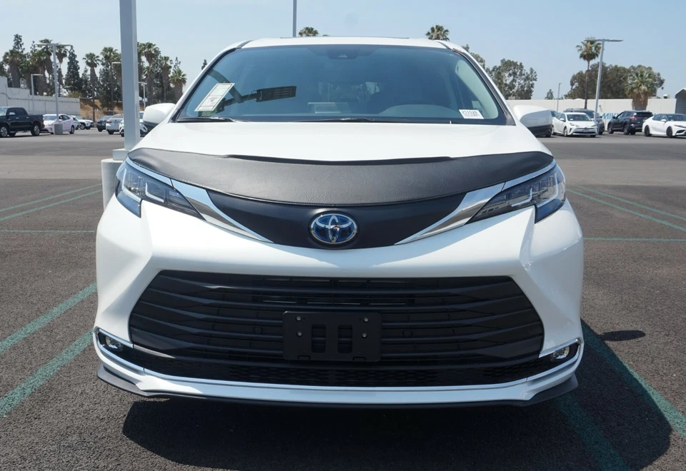 Lebra Front Hood Protector Mini Mask Bra Fits Toyota Sienna 2021-2025 21-25 - Image 1 of 1