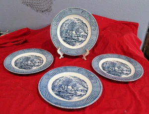 Juego de 4 platos de cena de colección Royal China Blue CURRIER e IVES “Old Grist Mill” - Imagen 1 de 4