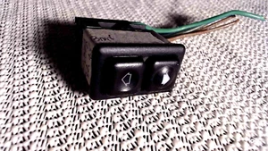 BMW Sunroof Switch  325  1903 831821  1381 20585  and Pigtail AMP 927206 - Bild 1 von 8