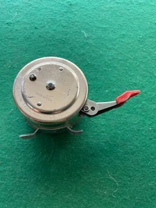 VINTAGE PERRINE NO. 87P FREE STRIPPING AUTOMATIC FLY REEL - Picture 1 of 4