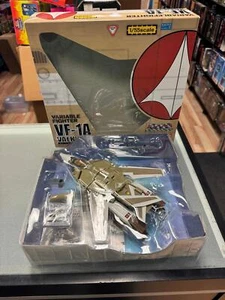 Variable Fighter VF-1A (Vintage Macross Robotech, Bandai) NEW Open Box - Picture 1 of 11