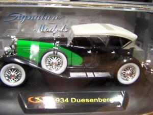1934 Duesenberg green & Black 1/32 Diecast Model Car new in Box Mint