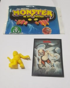 🟢 MONSTER IN MY POCKET   SERIE 1 ACTION FIGURE  CON CARTA E BUSTA - Foto 1 di 2