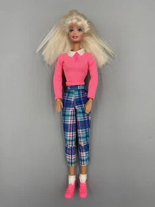 Vintage Mattel Barbie und Ginger Barbie nur Puppe mit Kleidung 11 Zoll - Bild 1 von 5