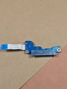 HP Pavilion 15-D 15-db0051od Festplattenanschluss Platine NBX0002CB00 - Bild 1 von 3