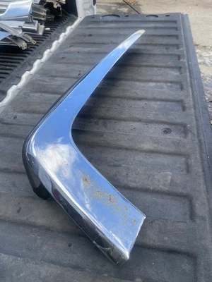 1982 - 93 Jaguar XJS LH Rear Driver Side Bumper Molding Chrome W Rubber Trim - Image 1 of 4